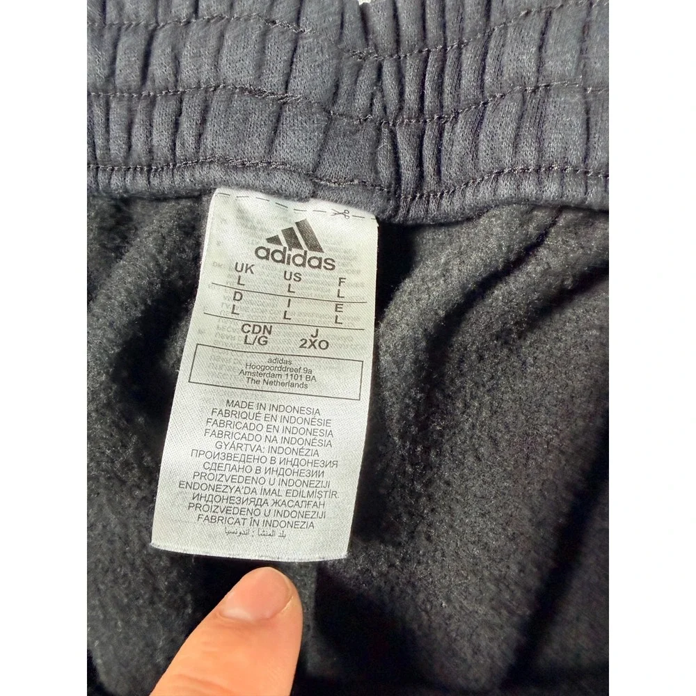 adidas pants description
